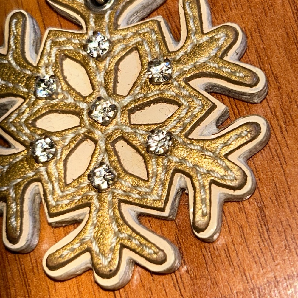 Coach Snowflake ❄️ Leather Keychain Bag Charm - Picture 8 of 14